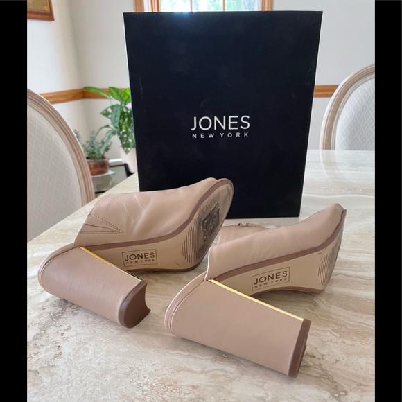 Jones New York Jaymee Napa Leather slides size 7M - Picture 4 of 8